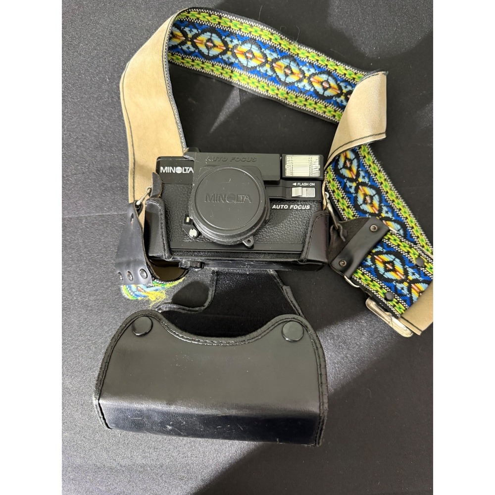 Minolta Hi-Matic AF2 35mm Film Camera 38mm f2.8 Lens Boho Strap‎ Won't Power On